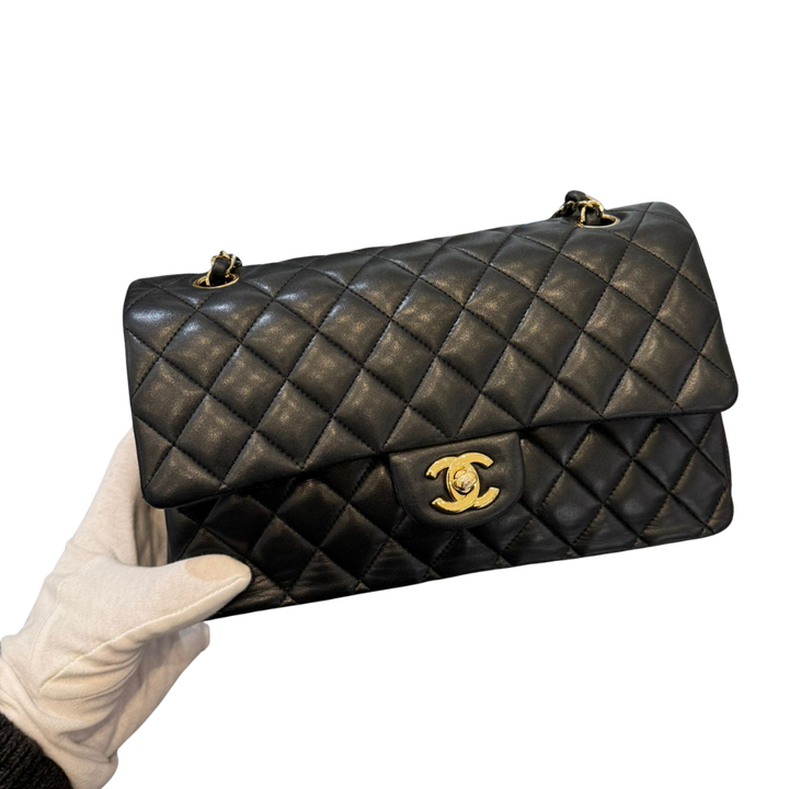 Chanel Wallet on Chain (Schwarz)